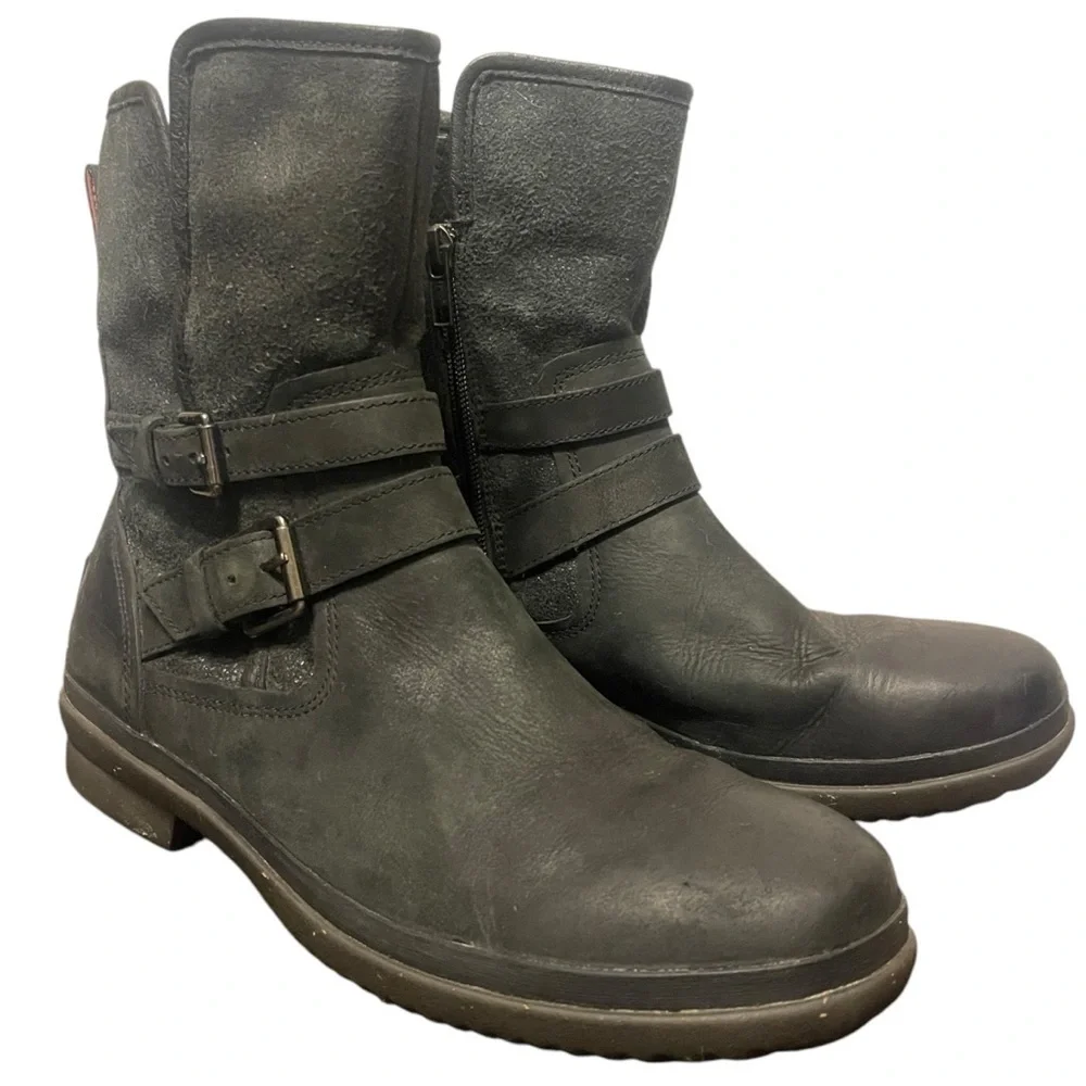 UGG Simmens Brushed Leather Lined Buckle‎ Boots in Black Women's 10